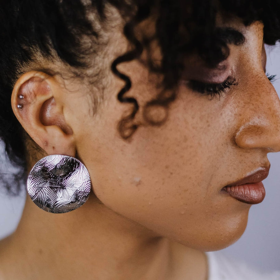 Boucles d'oreilles pendantes Cassandre coloris argent - Bébou la Coquette