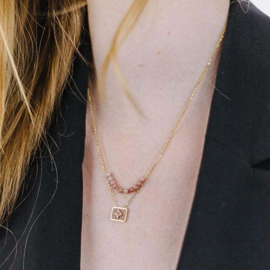 Collier pendentif Monique coloris blanc - Bébou la Coquette