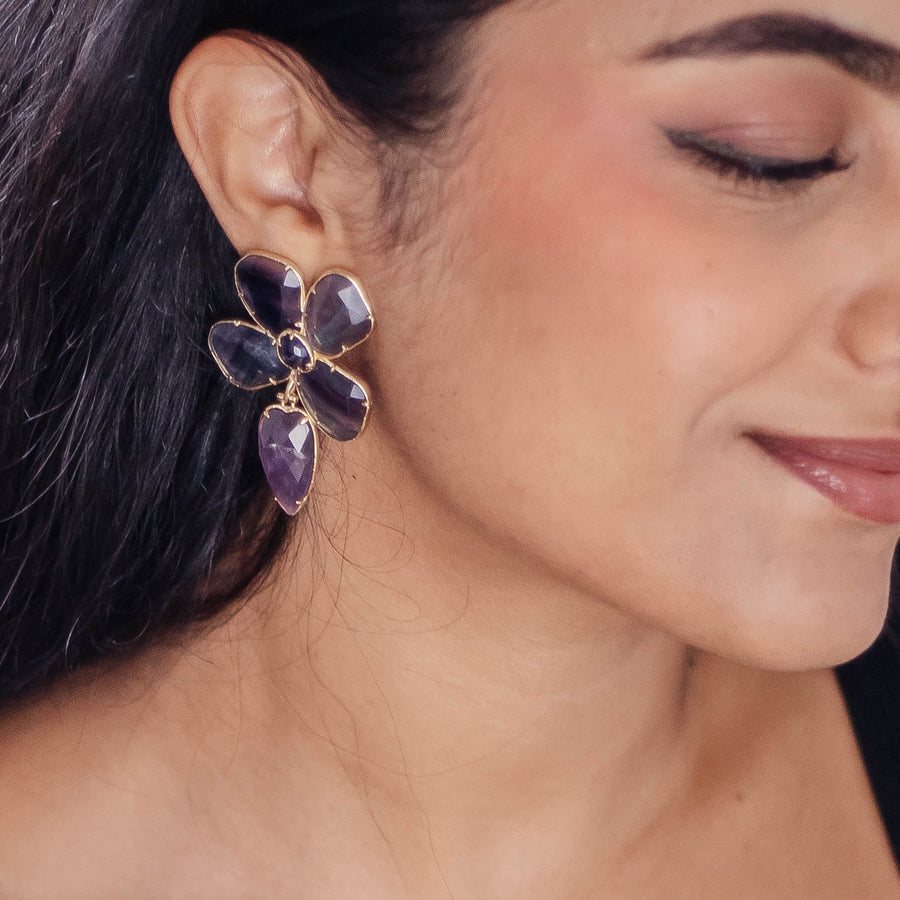 Boucles d'oreilles pendantes Ancolie coloris marron - Bébou la Coquette
