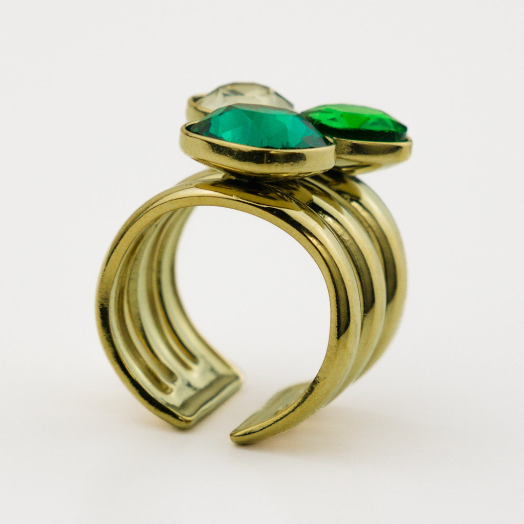 Intérieur de la bague Solène, anneau ouvert réglable en acier doré