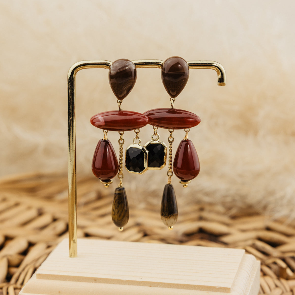 Boucles d'oreilles Eulalie bordeaux, pampilles en acétate de cellulose bordeaux, marron et noir